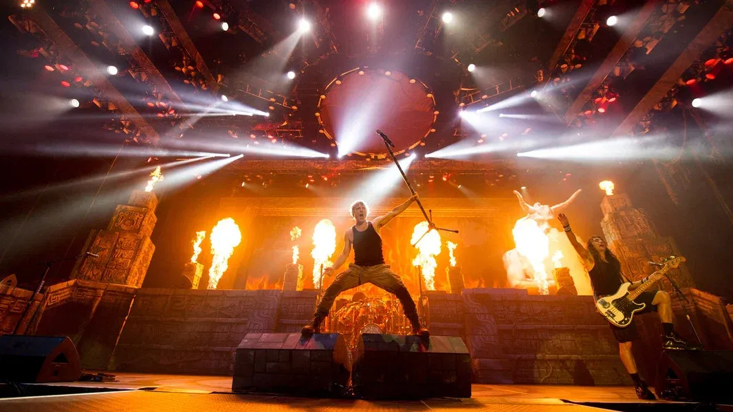 Viisi vuosikymmentä metallia – Iron Maidenin tarina Venvillen tyyliin