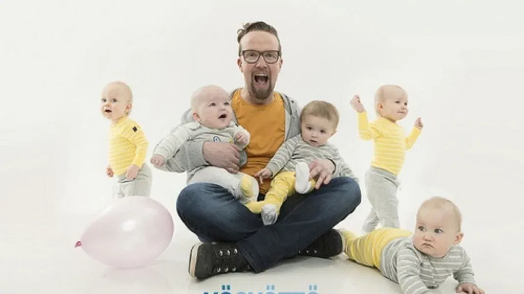 Kun taksi vei äidin ja jätti vauvan, alkoi yösyöttö