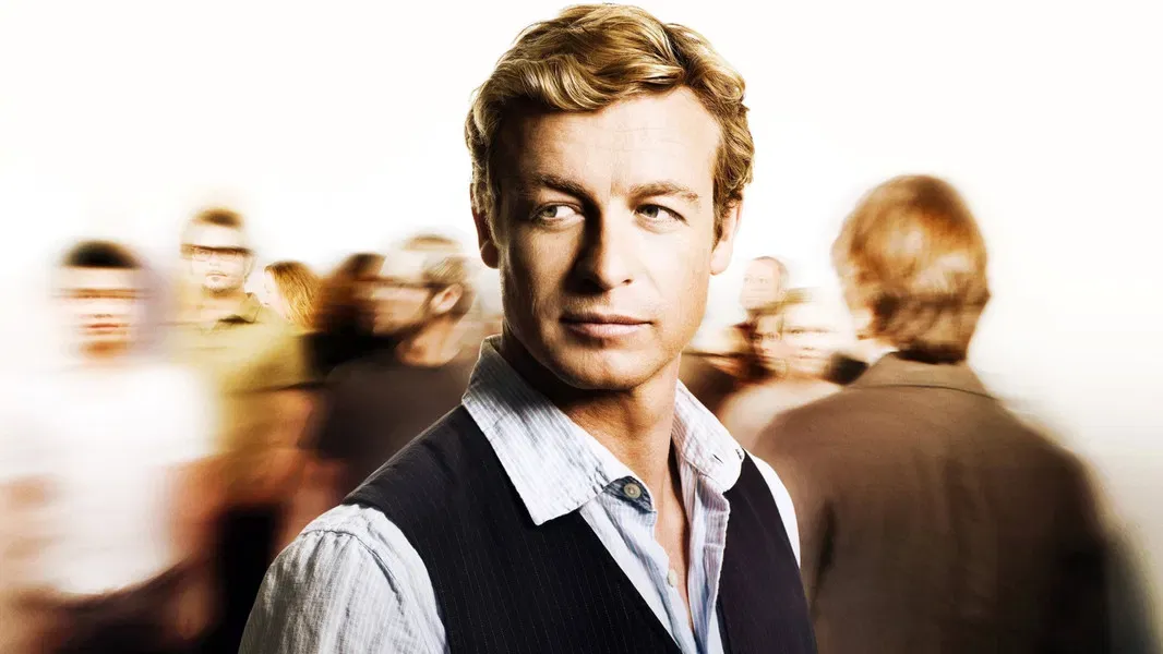 Simon Bakerin hurmaava roolisuoritus teki Mentalist-sarjasta rikostelevision modernin klassikon
